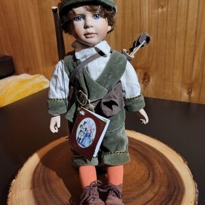 Geppeddo Robinhood Doll